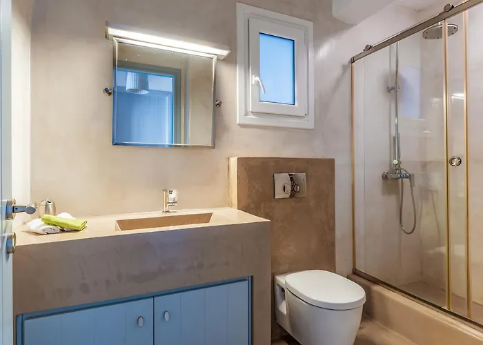 Vassilis Family Tinos