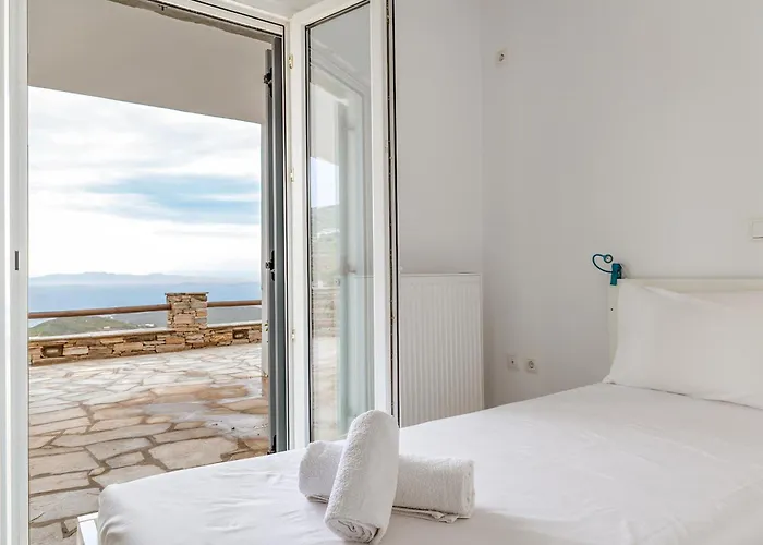 Vassilis Family Tinos Nyaraló *