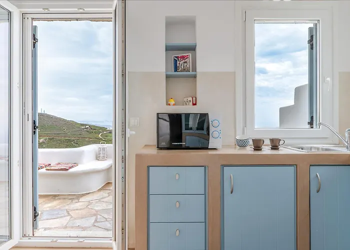 Vassilis Family Tinos * Triandárosz